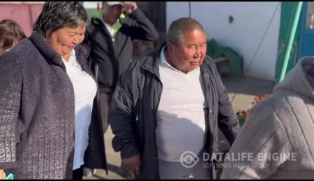 "Қартын қадірлеген ел - қазыналы ел"